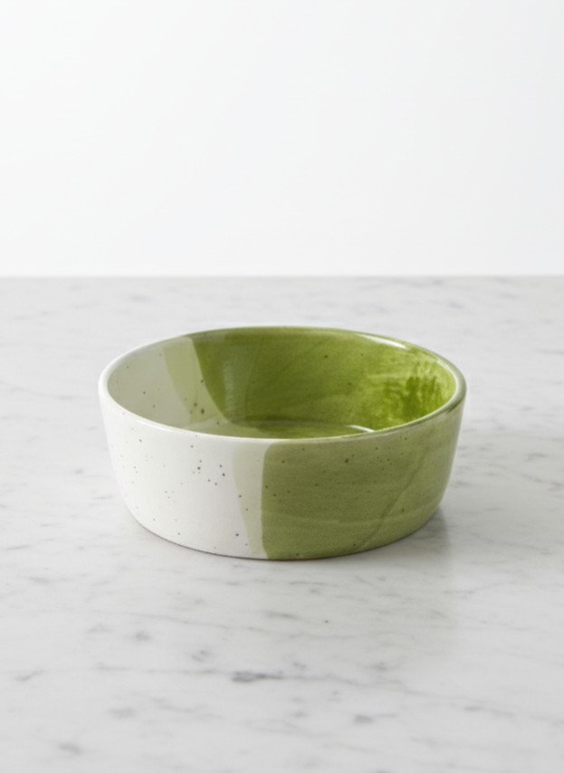 Bowl montañas verdes
