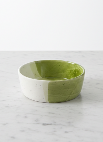 Bowl montañas verdes